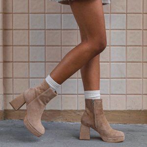 LIKE NEW - Dolce Vita Ulyses Boots Size 9